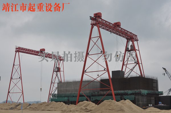 門式起重機(jī)在惡劣天氣條件下如何工作？