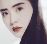 “待我長(zhǎng)發(fā)及腰”下一句，你知道嗎？