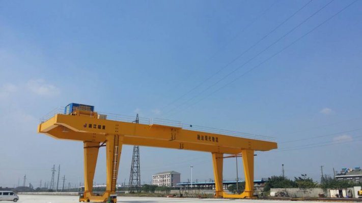 門式起重機(jī)