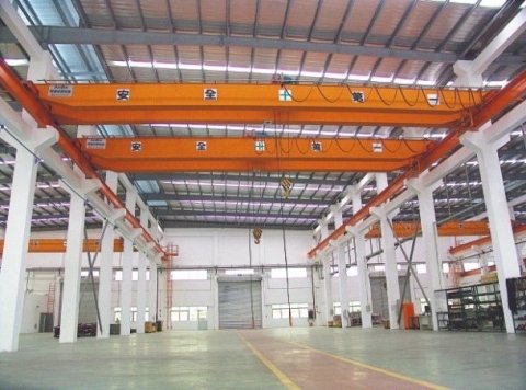 國內起重機市場加速了向大型化發(fā)展的勢頭【靖江起重】