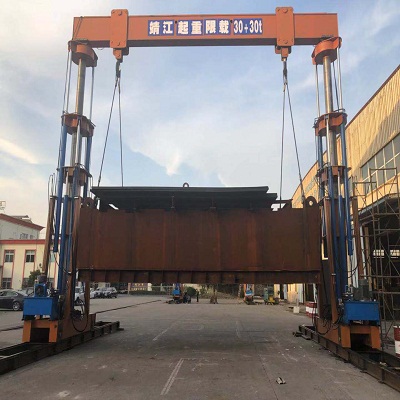 龍門起重機(jī)廠家解決各種吊裝問(wèn)題【靖起】